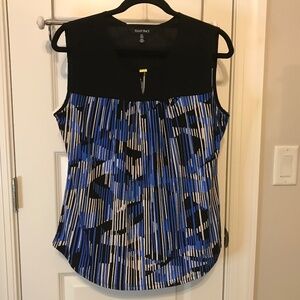 Ellen Tracy geometric print sleeveless blouse in whites, blues & blacks (M)